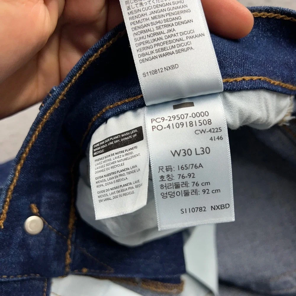Levis 502 Taper Jeans Mens 30x30 Dark Wash Blue Stretch Denim 29507-0000 NEW
